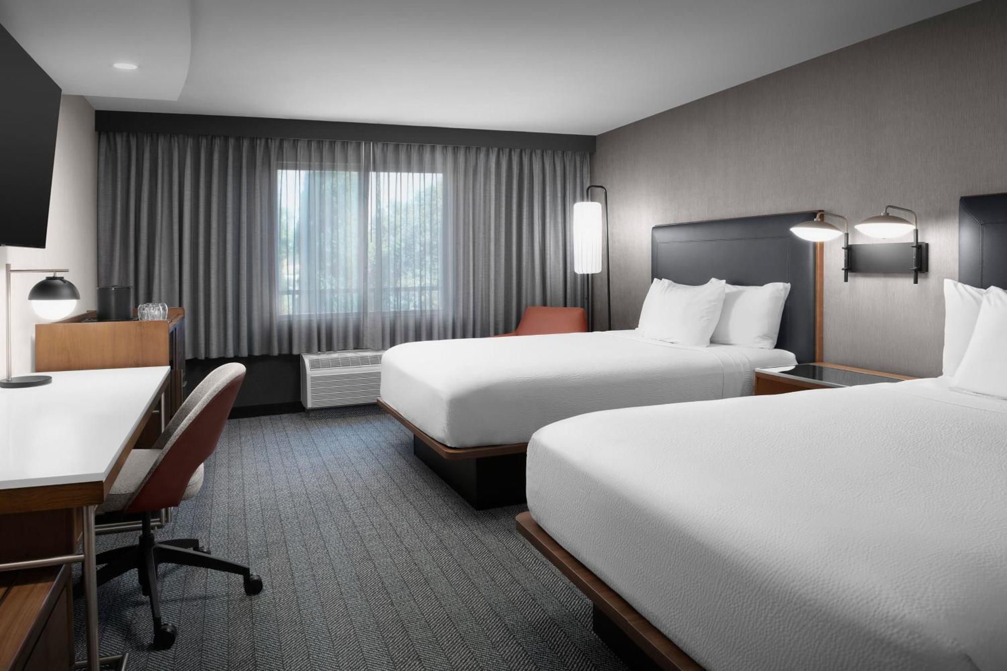 Queen Room Two Queen Beds Roll Shower Mobility Access or Hearing Accessible,1616879821:JPEG