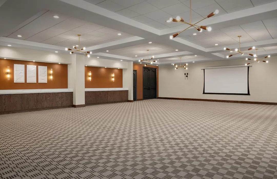 Bellasera Hotel & Suites Paso Robles, Tapestry By Hilton-1