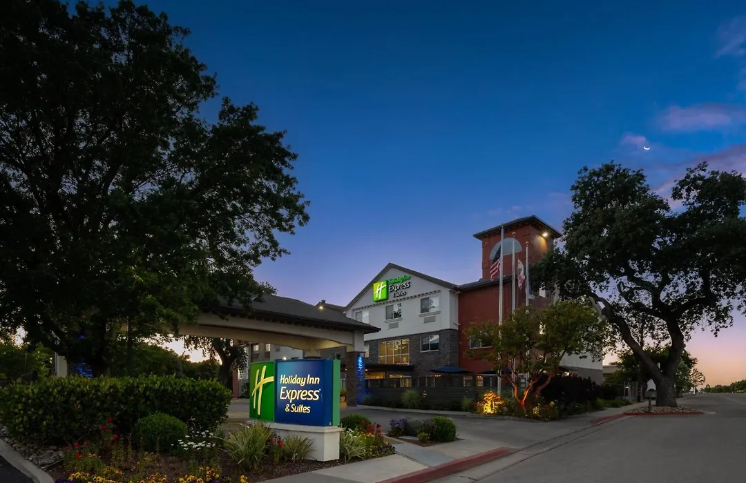 Holiday Inn Express Hotel & Suites - Paso Robles By Ihg-1