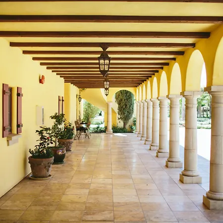 Calipaso Winery & Villa-3