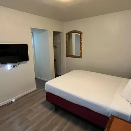 Economy Inn Paso Robles-2